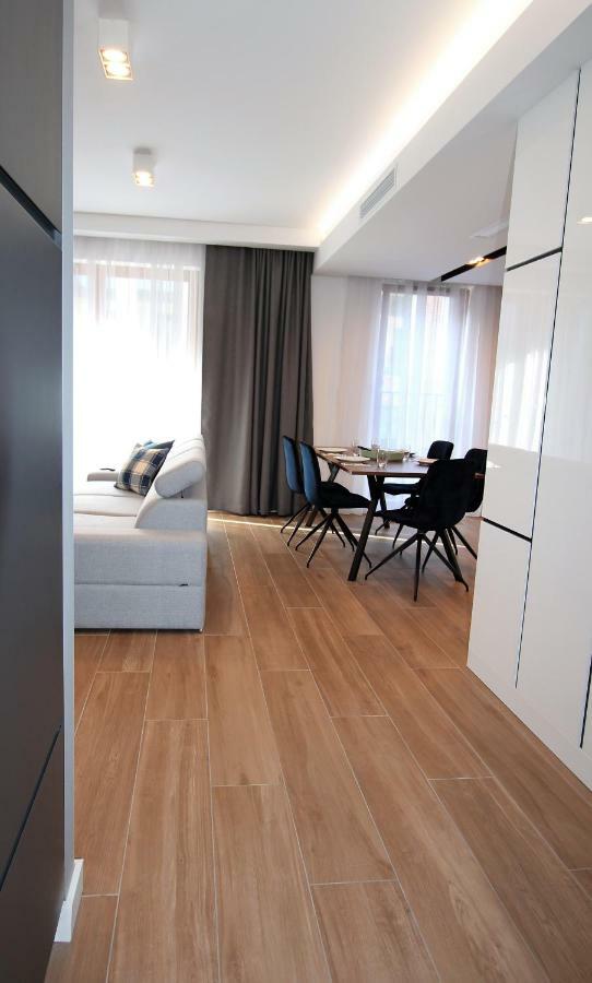 Lubicz Luxury Apartment Krasków Εξωτερικό φωτογραφία